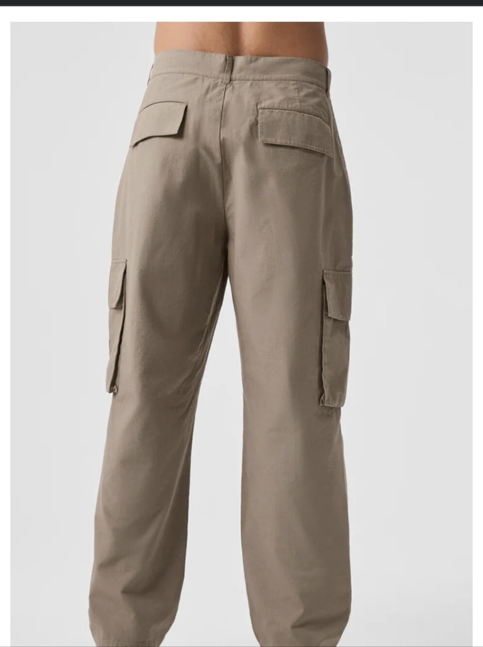 ALO Yoga Men's Cargo Pants in Taupe